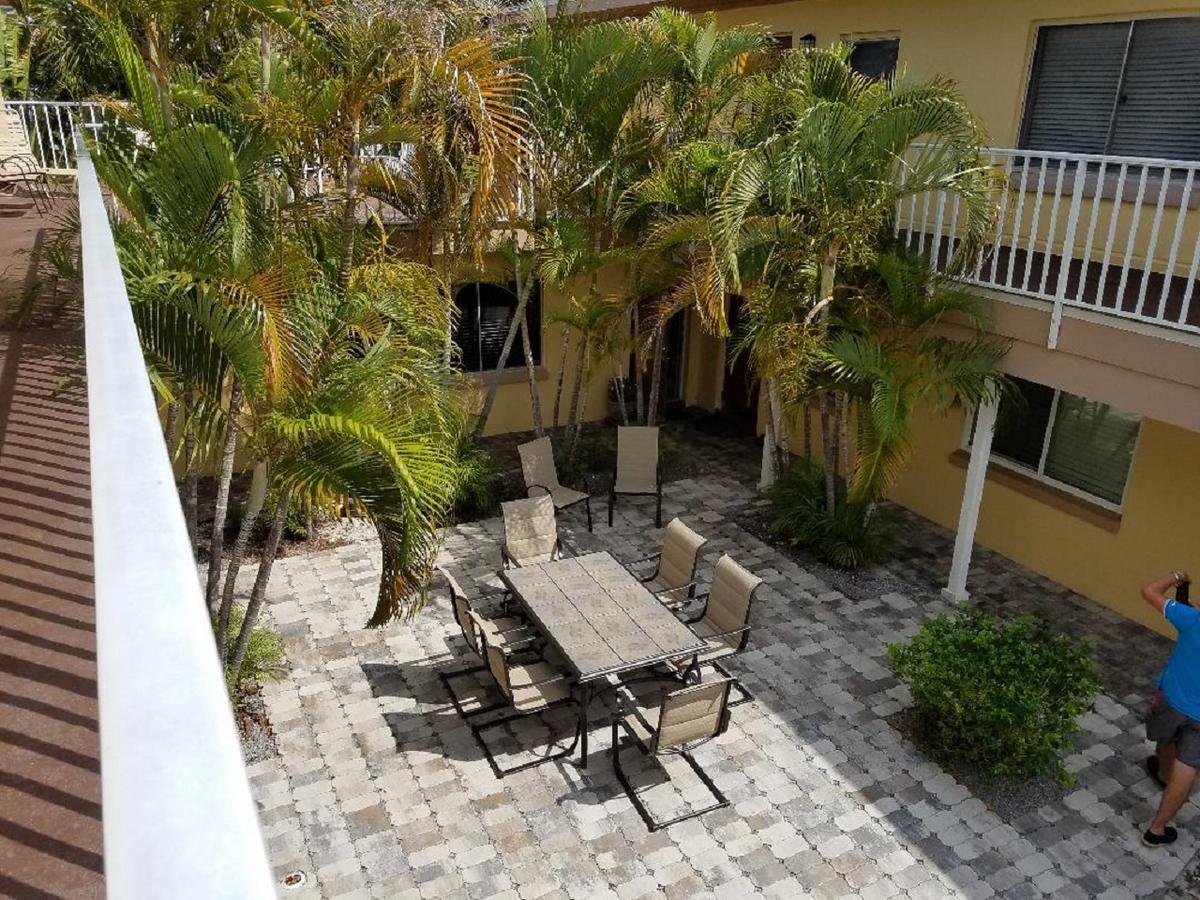 Madeira Bonita Apartment #6 St. Pete Beach Bagian luar foto